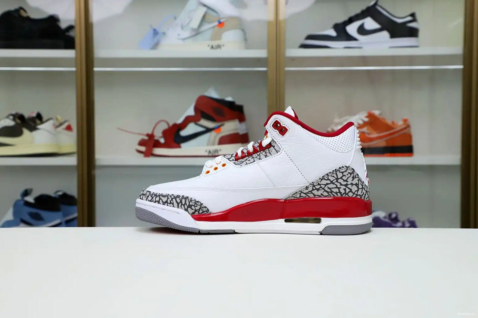 Retro Red(CT8532-126） Cardinal Jordan Air  Kimikick 3 0423